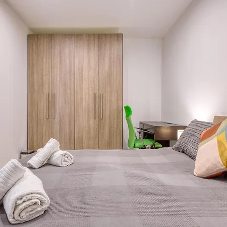 2br Penthouse With Views Overlooking Marina By 360 Estates Pietà