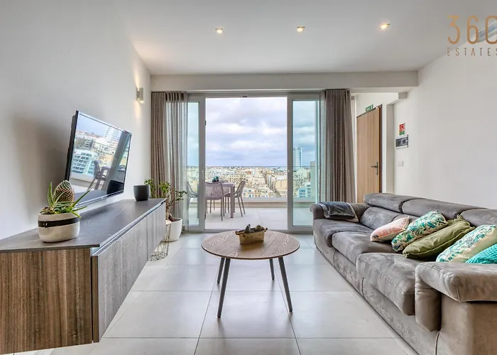 Апартаменты 2br Penthouse With Views Overlooking Marina By 360 Estates